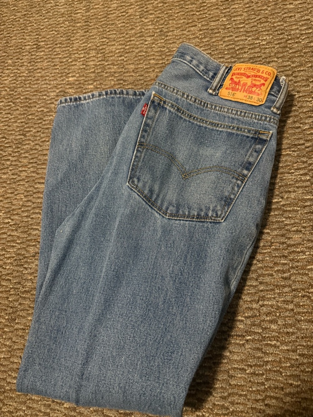 Levi 516 Jeans